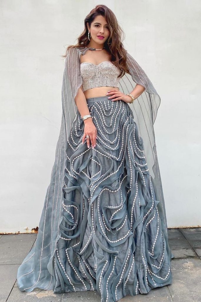 Natasha Luthra in Pink Peacock Couture LFW