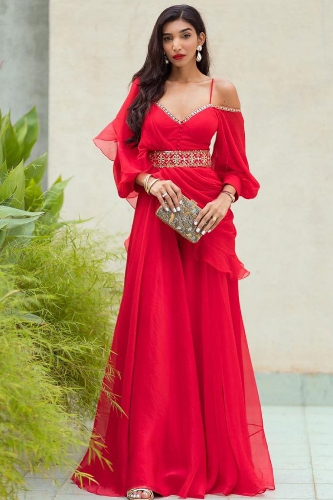 Juhi Godambe in Ridhi Mehra LFW