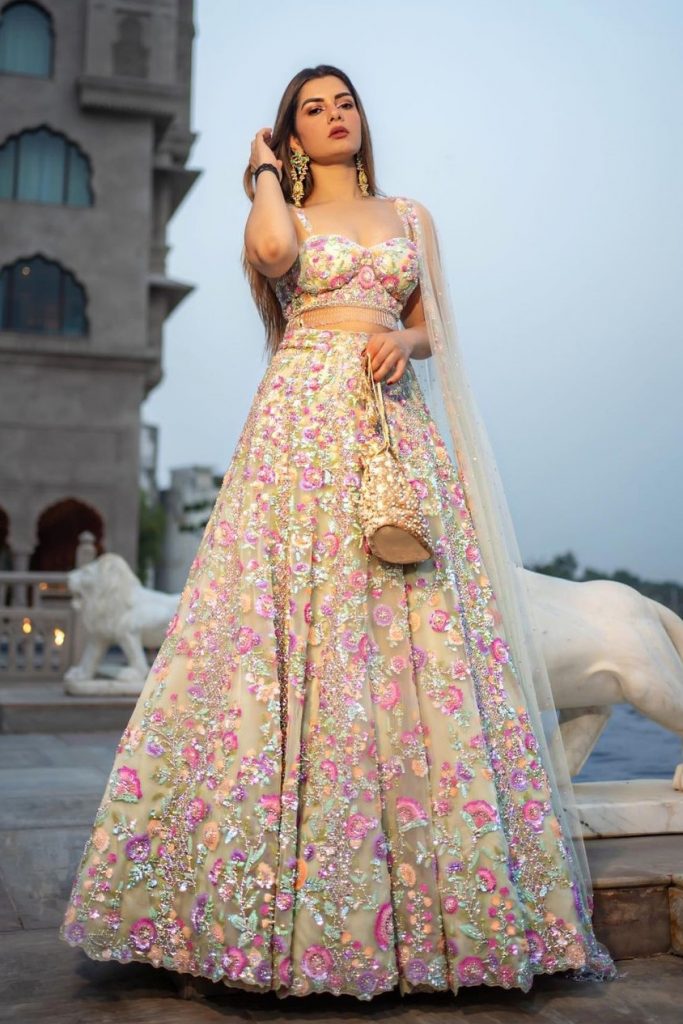 Pallavi Singh in Seema Gujral