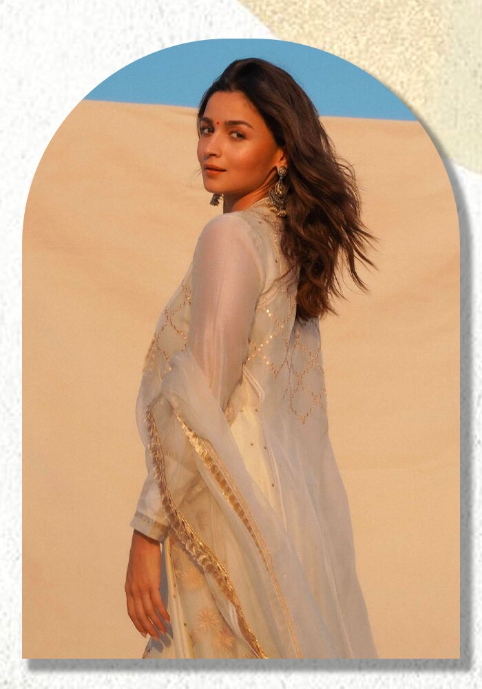 Alia Bhatt Shantoon Anarkali Set