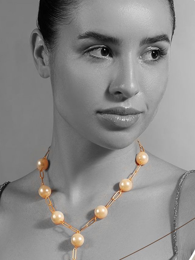 cropped-Cloud-Pearl-Lariat-Necklace.jpg
