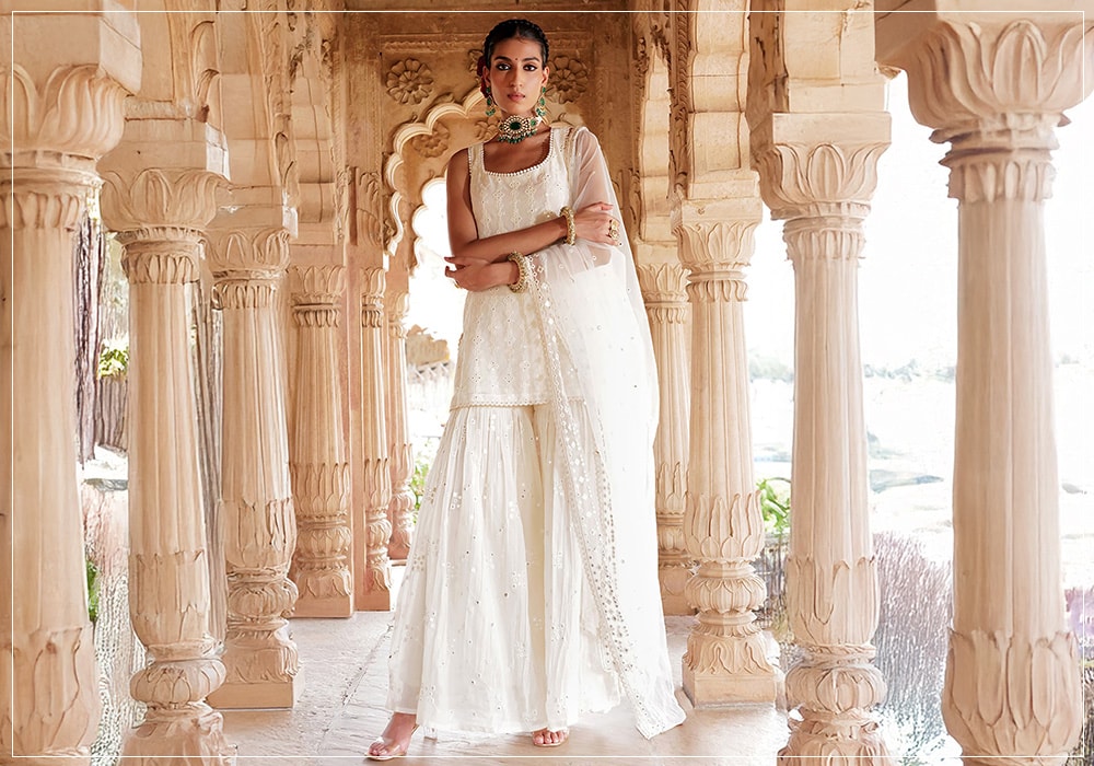 Why Are Sharara & Gharara Sets for Holi Trending