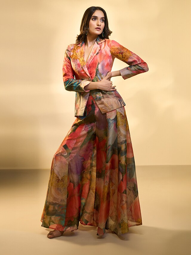 Poster image Easter sunday creatives