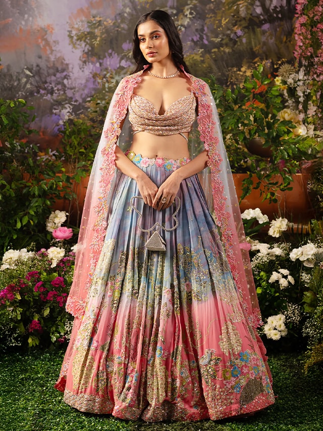 Poster Image 6 Best Fabrics for your Summer Wardrobe