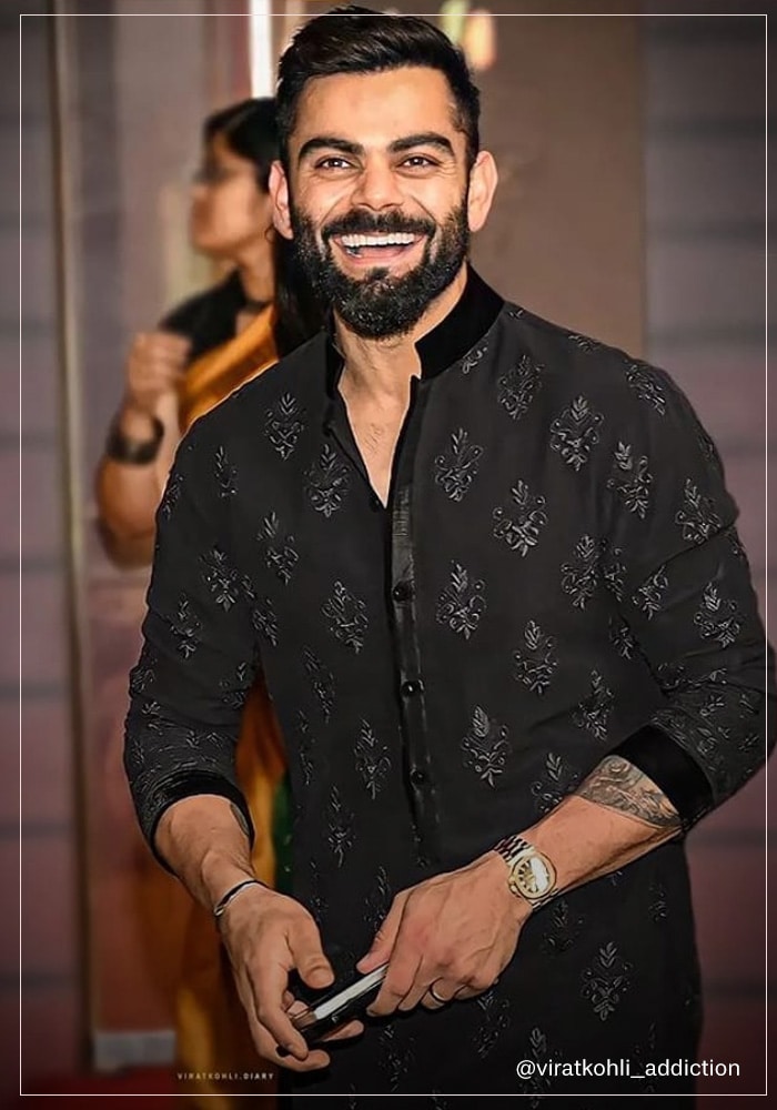 Virat in black embroidered kurta