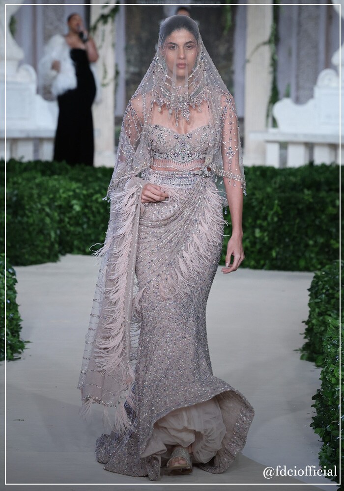 Veils and feather trends brought to the runway by Falguni and Shane Peacock