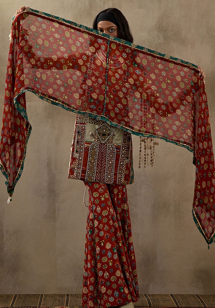 Common Fabrics and Embellishments 