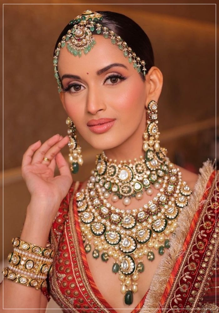 Effortless Chic: The Modern Minimalist Bride 