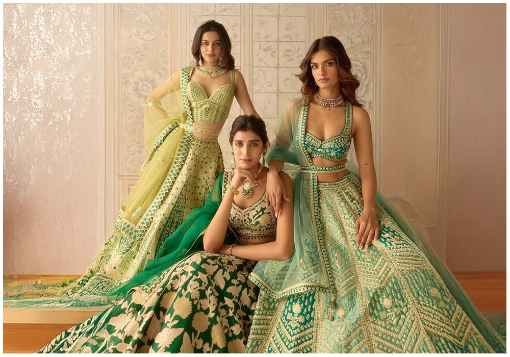 Types of Blouses for Lehengas Style Guide for Every Bride & Bridesmaid 1 Types of Blouses for Lehengas Style Guide for Every Bride & Bridesmaid