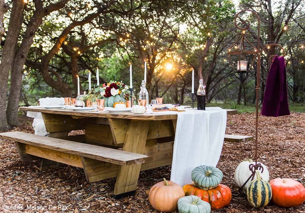 Thanksgiving outdoor decor