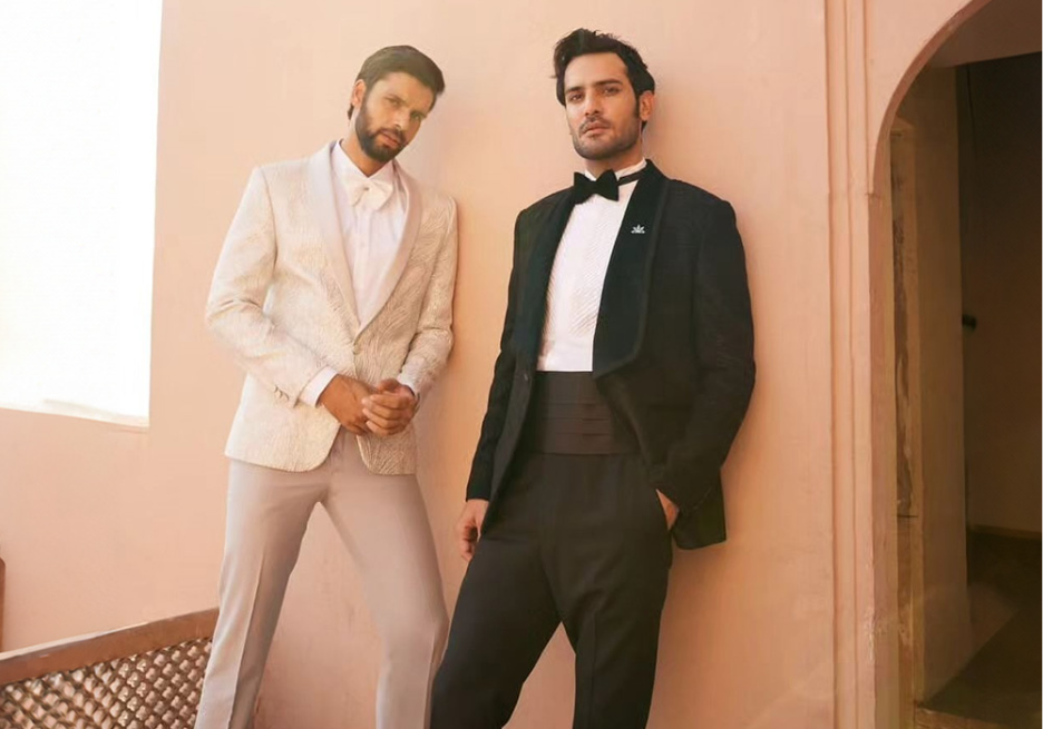 Blazer vs Suit Jacket: A Guide to Men’s Tailoring 