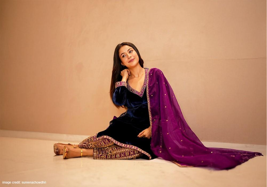 What Is Velvet? A Guide to This Luxurious Fabric 3 What Is Velvet? A Guide to This Luxurious Fabric