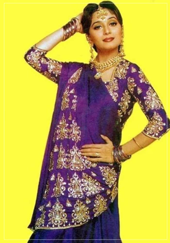 Madhuri Dixit wears saree in Hum Apke Hai Kaun
