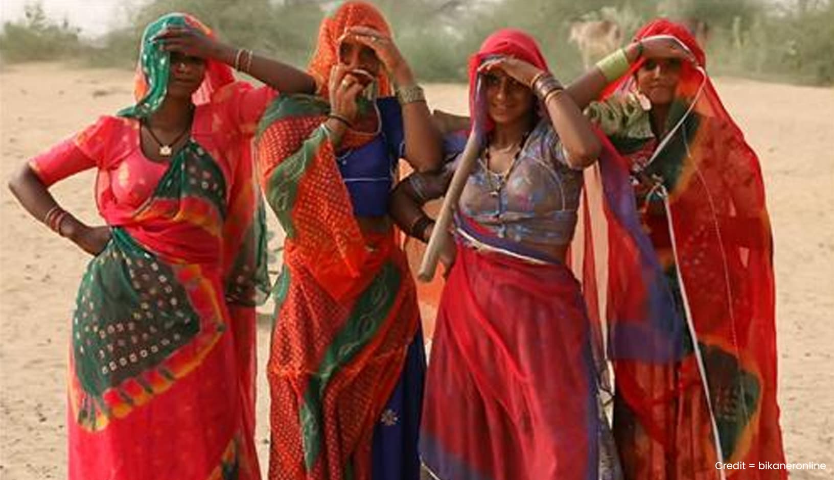 Traditional clothes of Uttar Pradesh