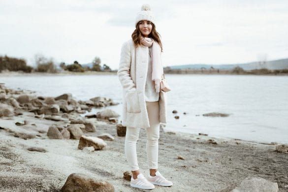 How to Layer Clothes for Winter: Stay Warm Without the Bulk