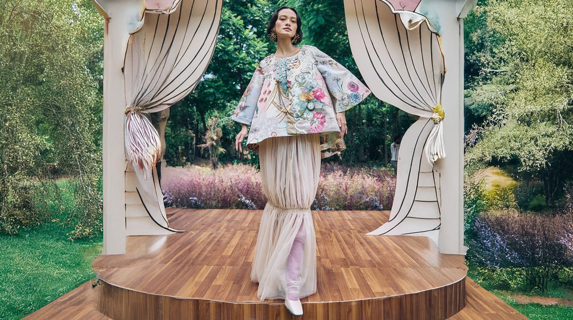 What Is a Tulle Skirt