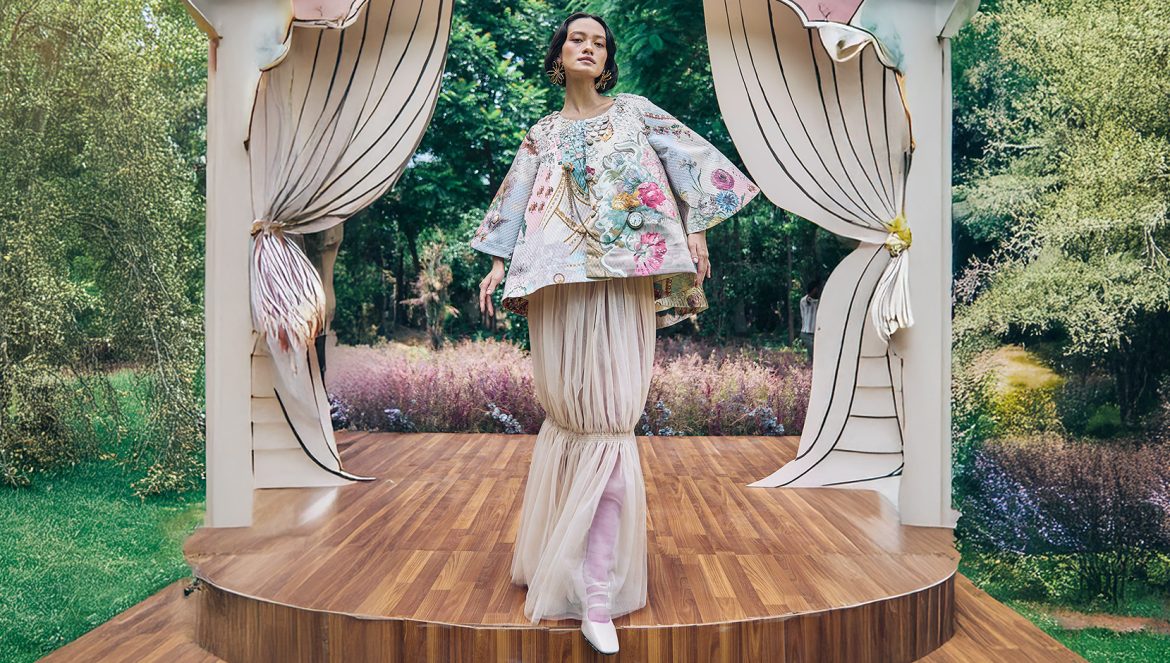 What Is a Tulle Skirt