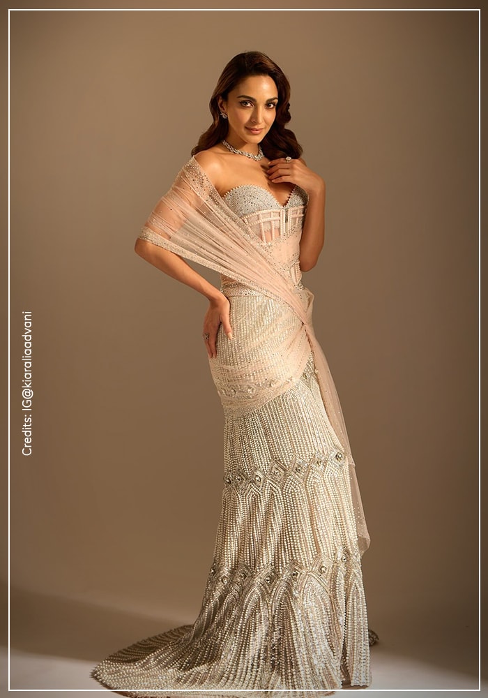 Kiara Advani wearing corset silver saree