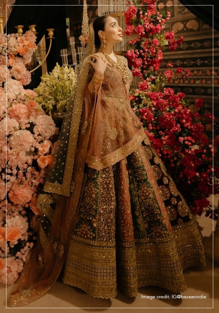 Shanzeh Ali in Sabysachi emerald green lehenga for Mehendi