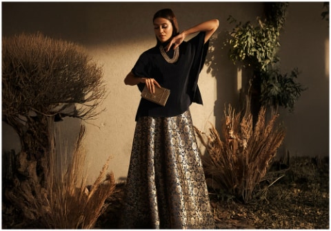 What Is Brocade Fabric? Everything You Need to Know 