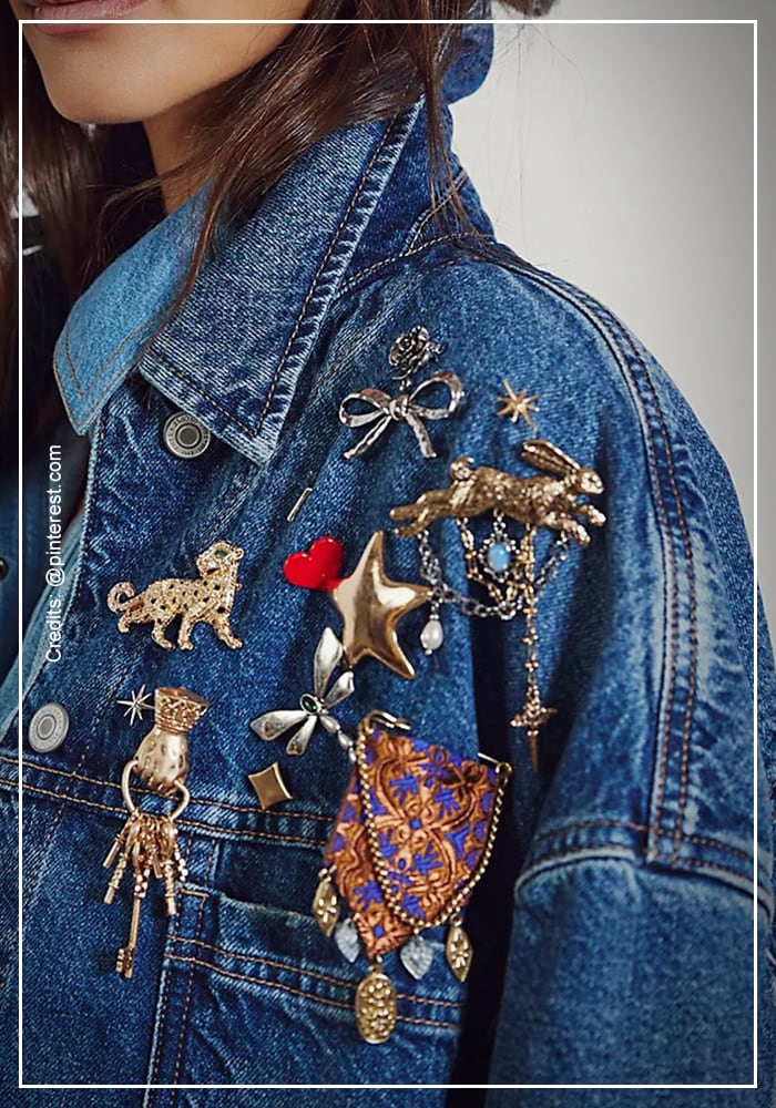 Brooch Revival: The Tiny Detail Making a Major Comeback 7 Brooch Revival: The Tiny Detail Making a Major Comeback