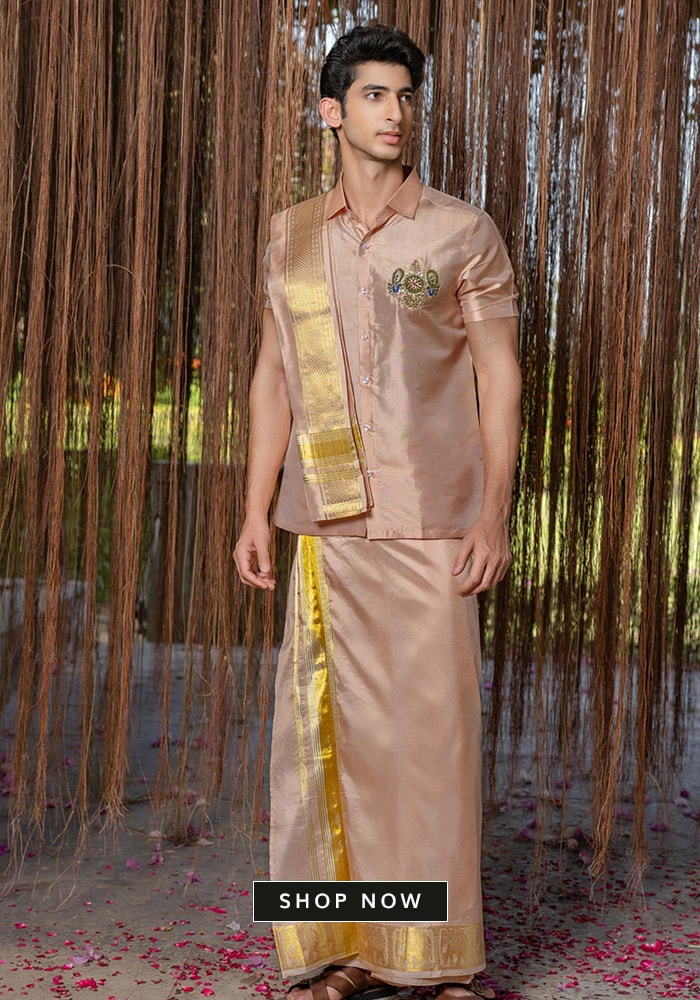 Kanjivaram Mundu Set