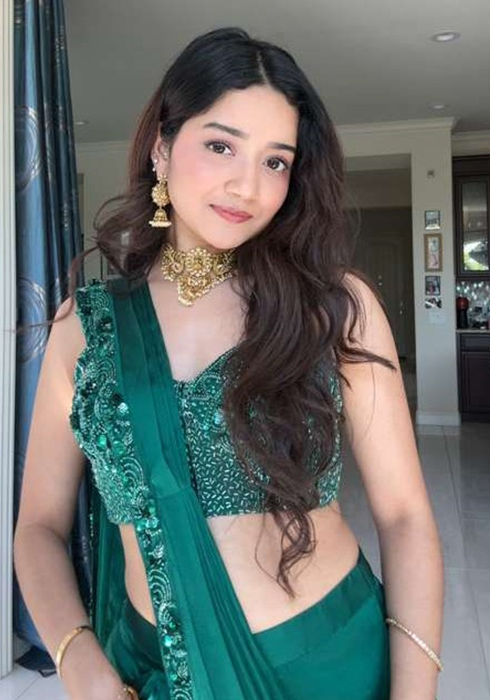 Mounika in an Emerald Pre-draped Saree