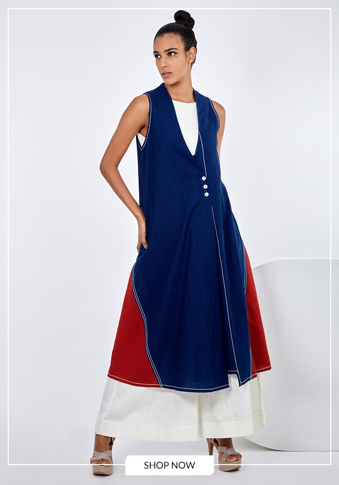 Punjab Kings (PBKS): Bold Red and Blue 