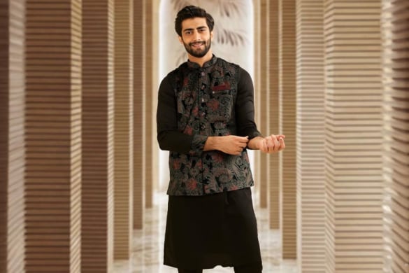 What to Wear to Your Sister’s Wedding: Brother Outfit Ideas