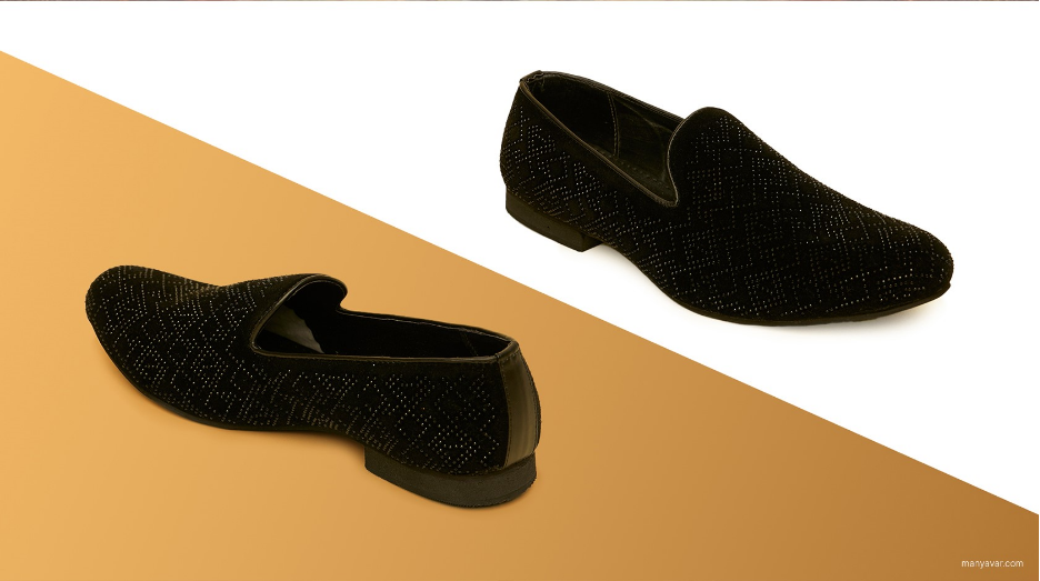 What Shoes to Wear with Kurta: The Ultimate Style Guide