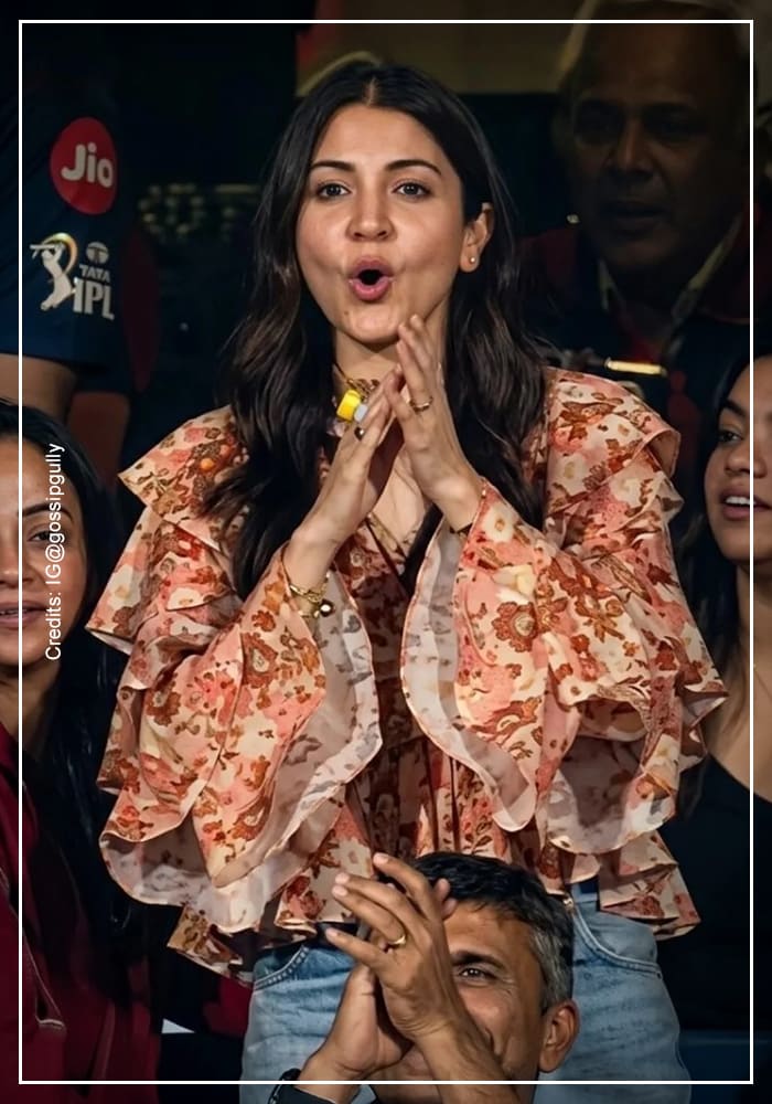 1. Anushka Sharma: Effortless Feminine Chic