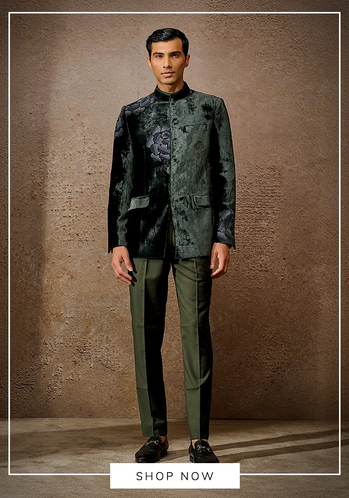 Velvet Bandhgalas for Winter Weddings 