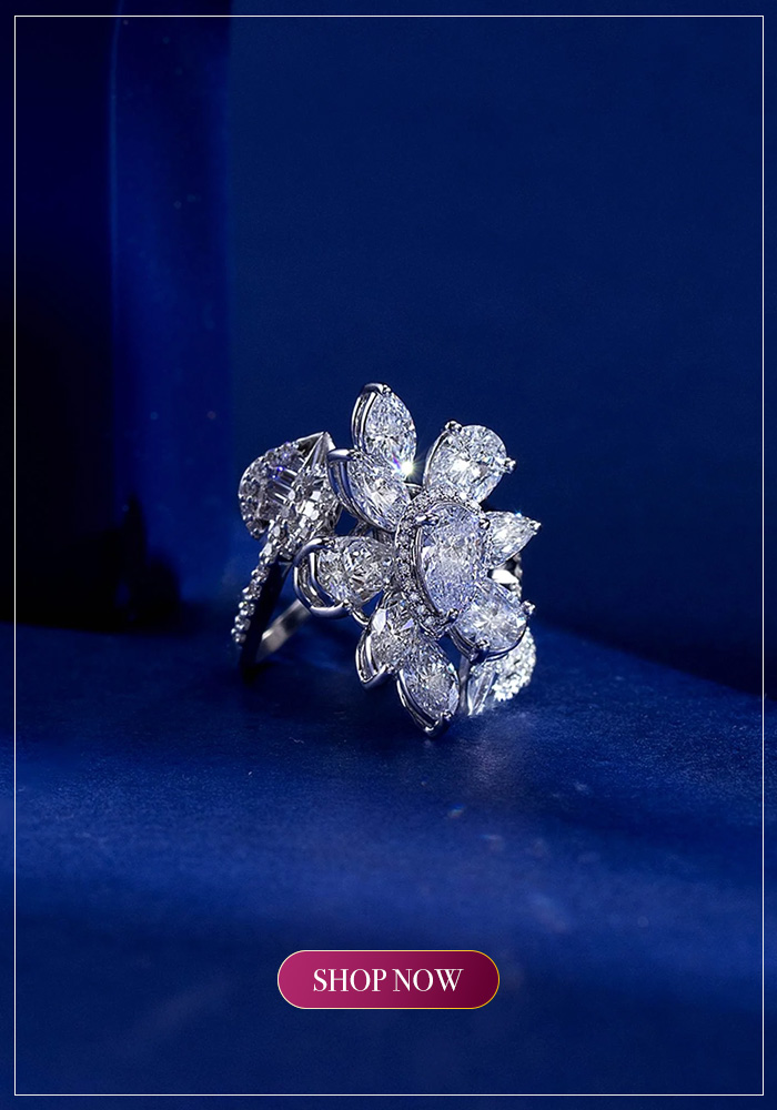 Statement Jewellery Moments 