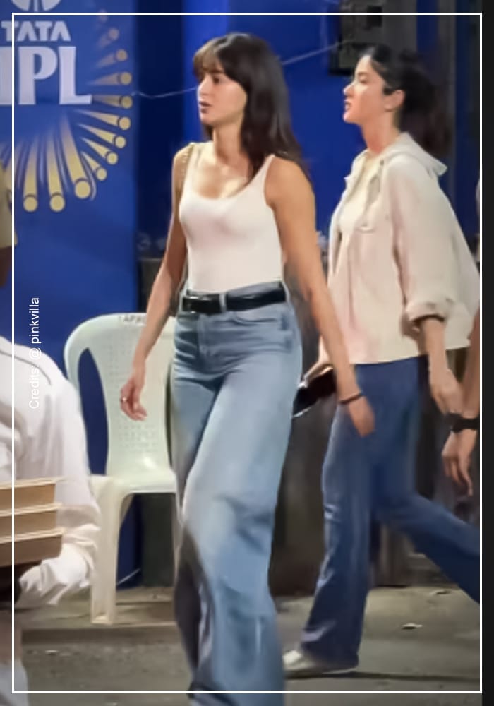 Ananya Panday: Youthful Off-Duty Cool