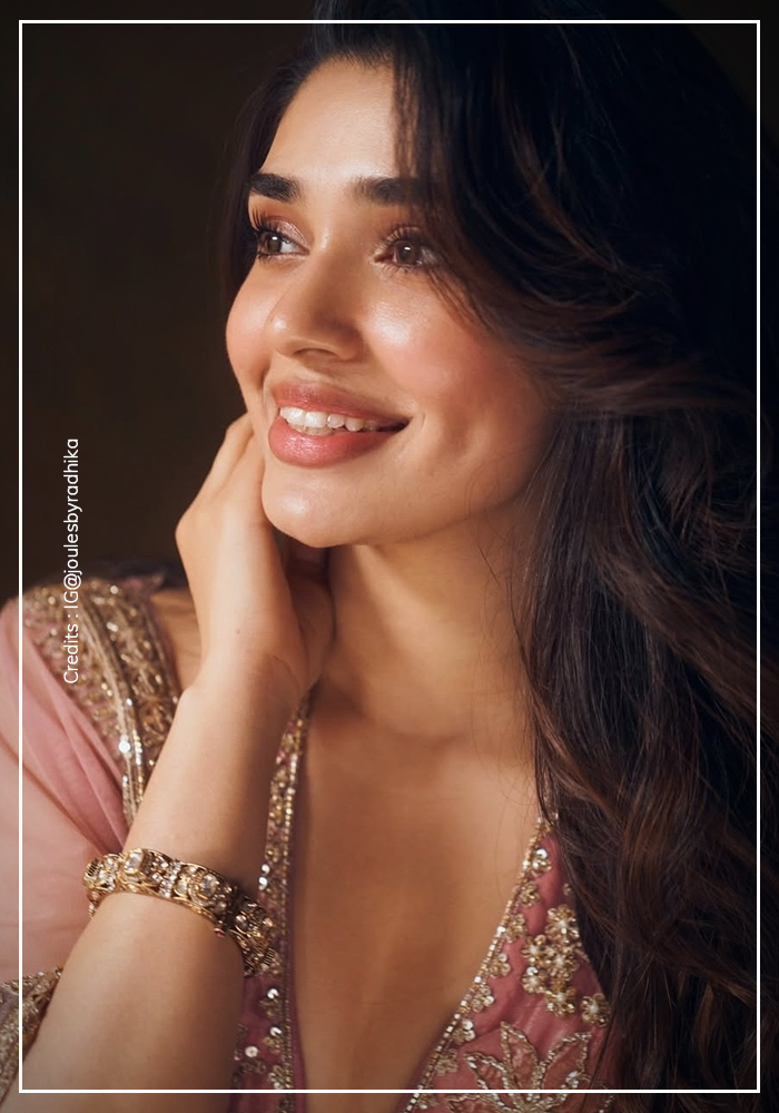 Krithi Shetty wearing Joules by Radhika bracelet