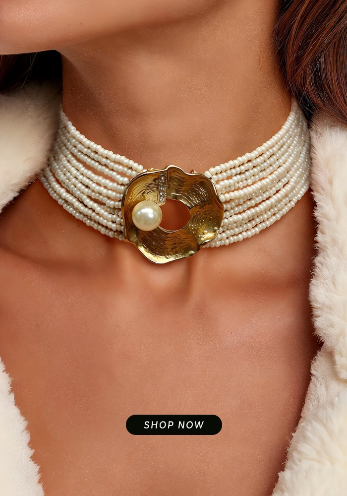 Pearl choker necklace