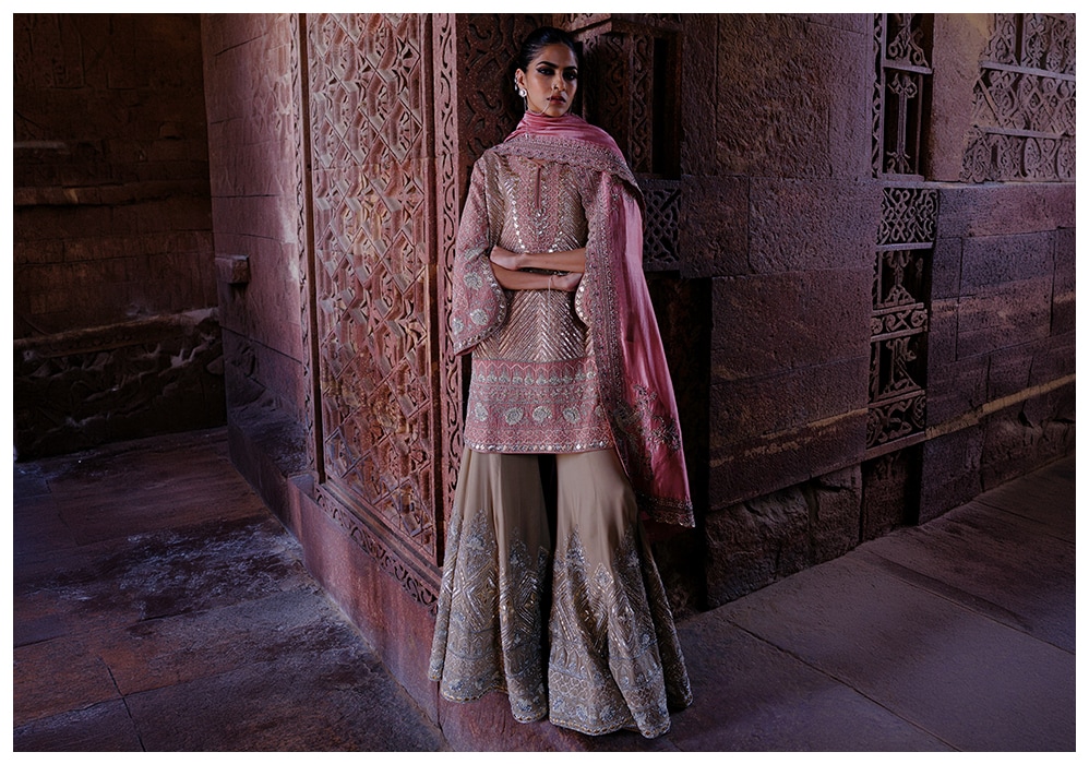 Summer Qutub by Jayanti Reddy