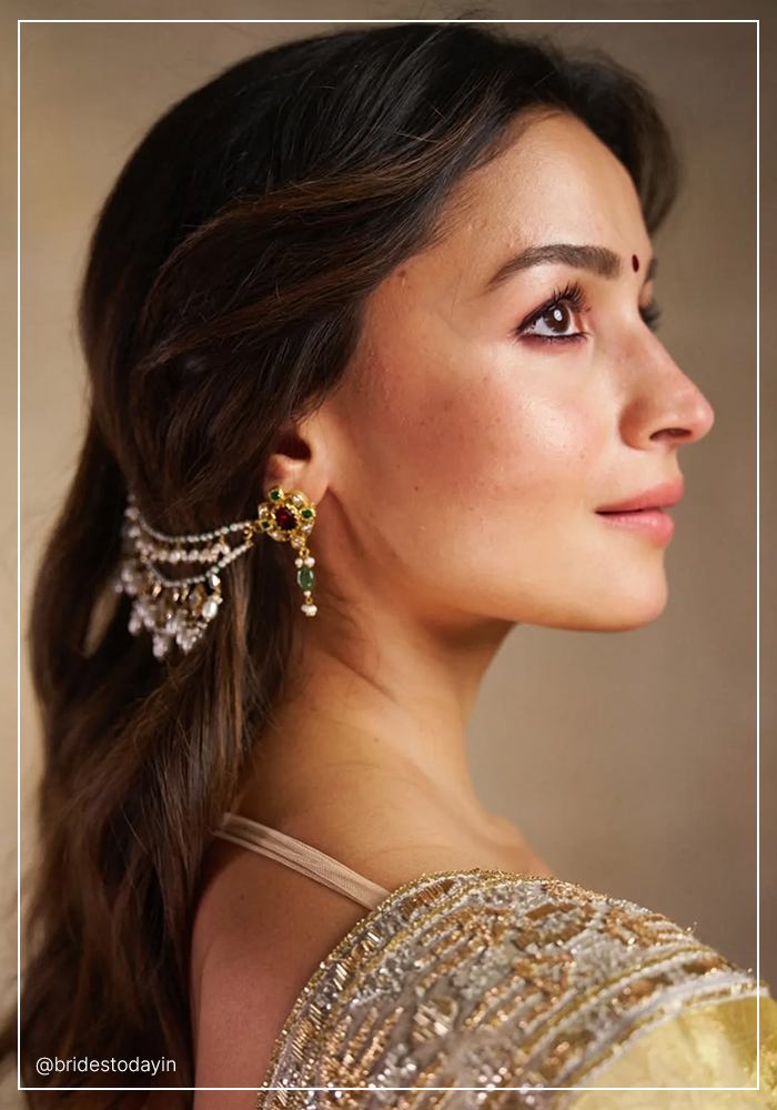 Alia Bhatt wearing earchain during Durga Puja