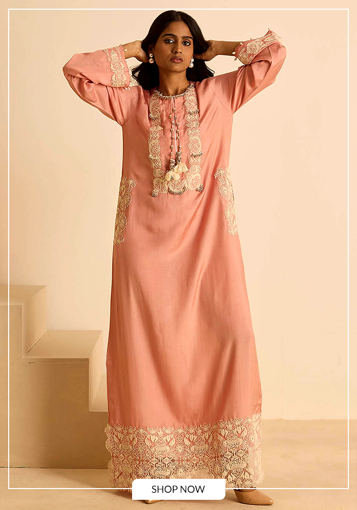 Bl;us pink dress
