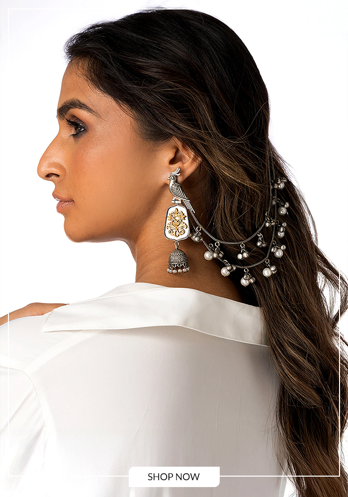 Pearl embellished earchain