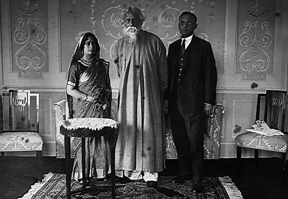 Rabindranath Tagore and his family