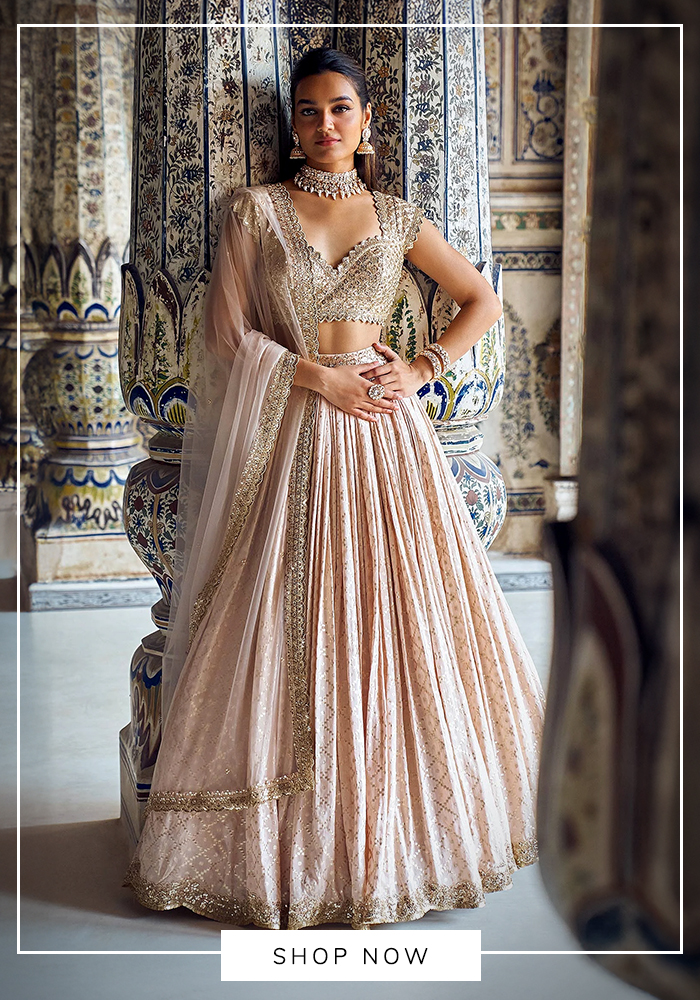 1. Lashkaraa — For the Bride Who Loves Global Glamour 