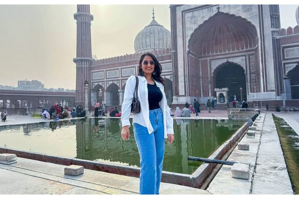 What to Wear in Delhi