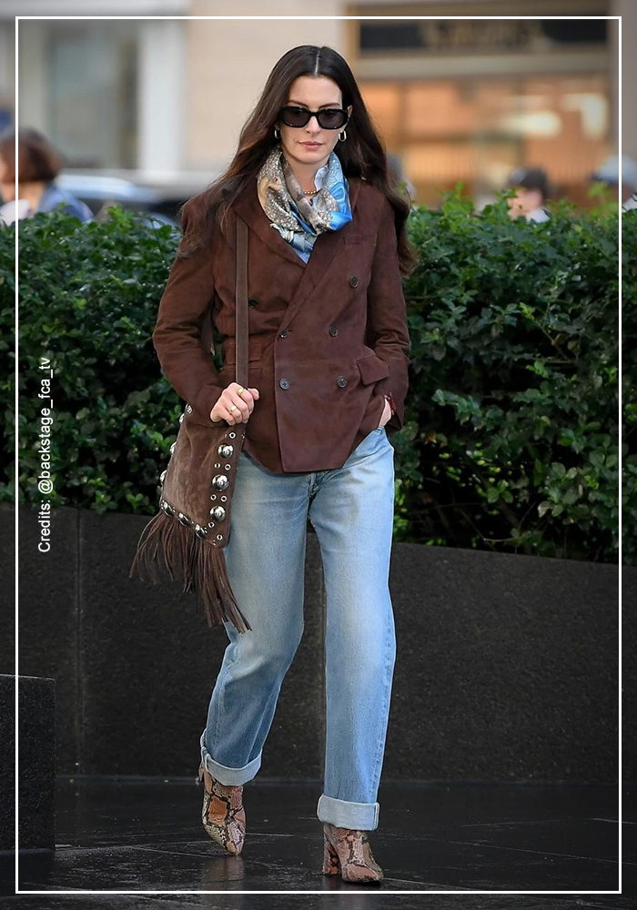 Anna Hathaway in suede jacket in Devil Wears Prada
