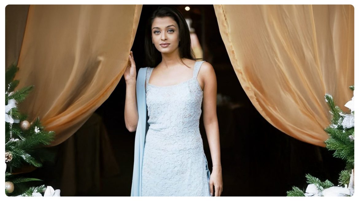 Elegant Sleeveless Kurta Sets