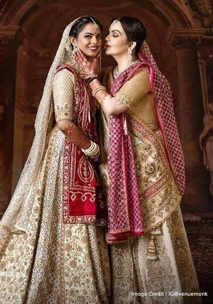 Isha Ambani bridal lehenga