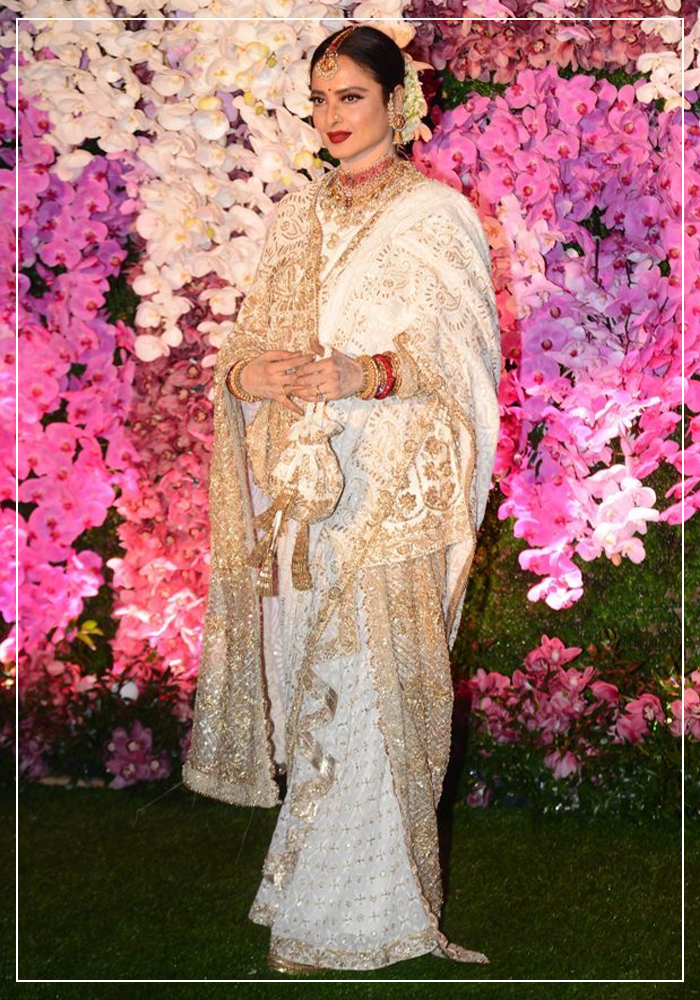 Rekha Ji wearing ivory and gold kanh