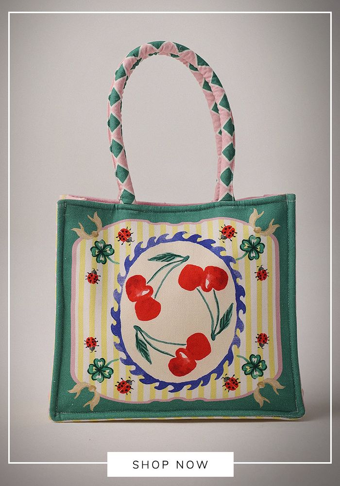 Tote bag