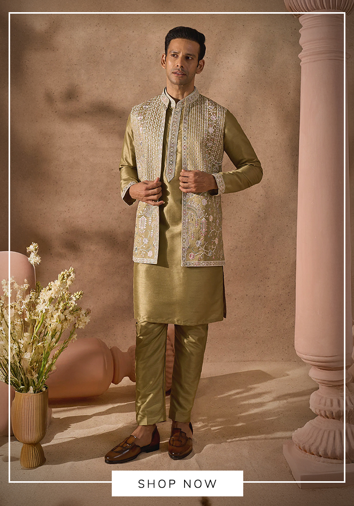 Arihant Rai Sinha embroidered bundi kurta set