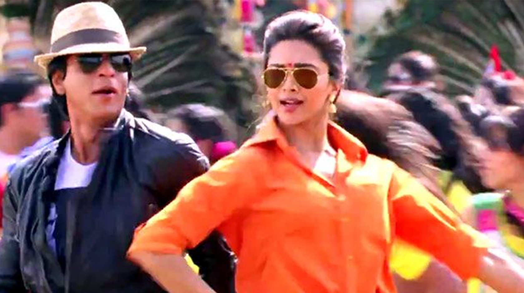 What to Wear to a Bollywood